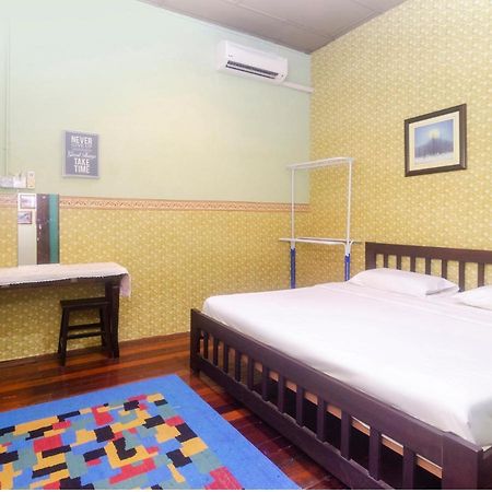 Spot On 89904 Marco Polo'S Hotel Kuching Exterior photo